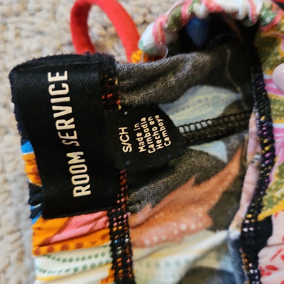 Room Service Tiger Print 2 Piece Shawl Collar Pajama Set Size S - Picture 9 of 9